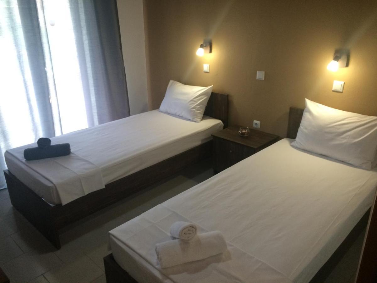 Avra Beach Apartments Лефкими Экстерьер фото
