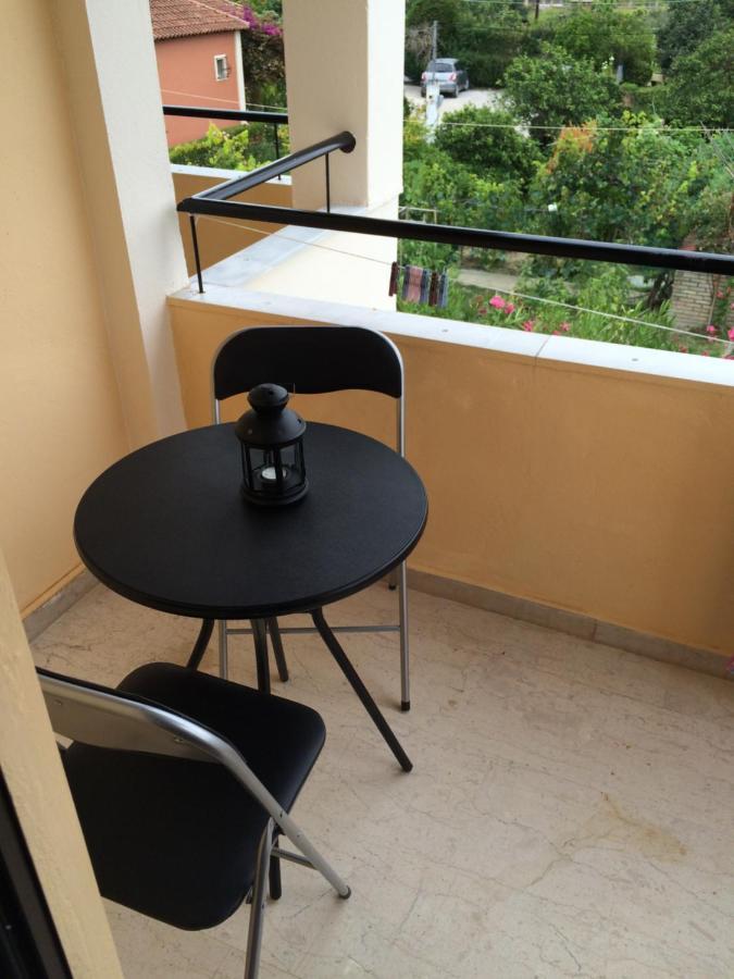 Avra Beach Apartments Лефкими Экстерьер фото